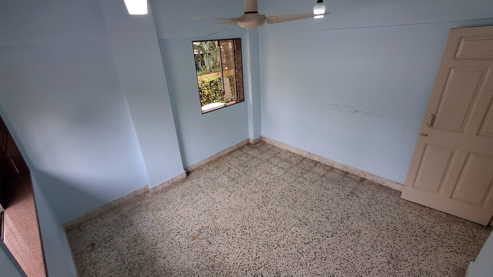 2BHK Flat for Sale in Andheri West